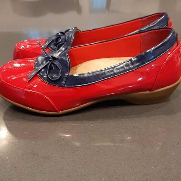 Beacon Red and Blue Rain Slip On Shoes - Picture 3 of 8